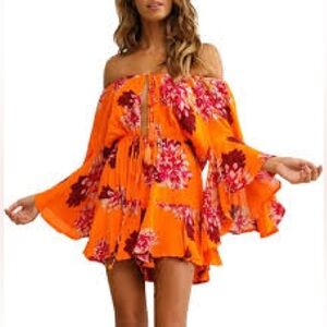 Hello Molly “Moral Of The Story” Orange Floral Romper size small/4